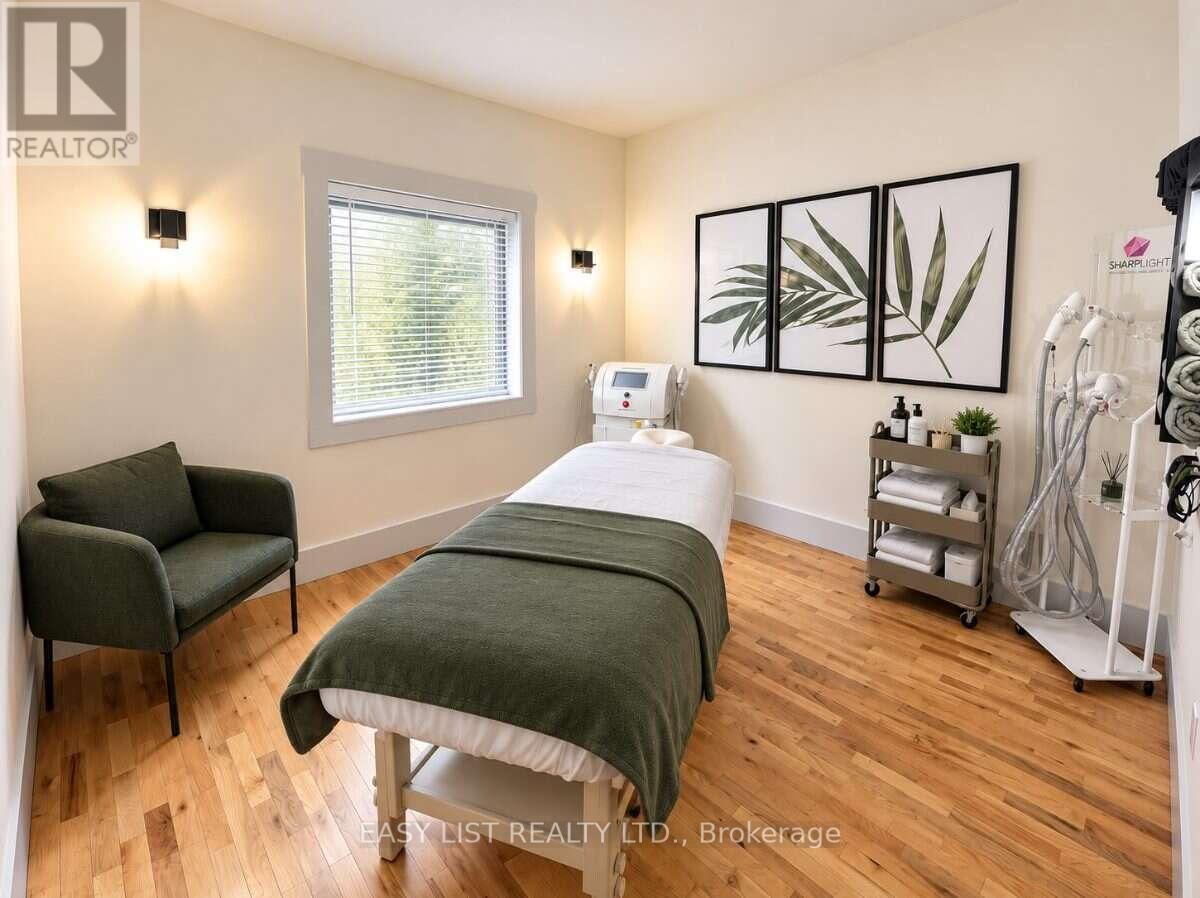 1215 Golden Beach Road, Bracebridge), ON photo 28