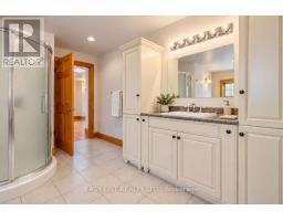 1215 Golden Beach Road, Bracebridge), ON P1L1X4 Photo 16