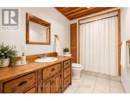 1215 Golden Beach Road, Bracebridge), ON P1L1X4 Photo 25