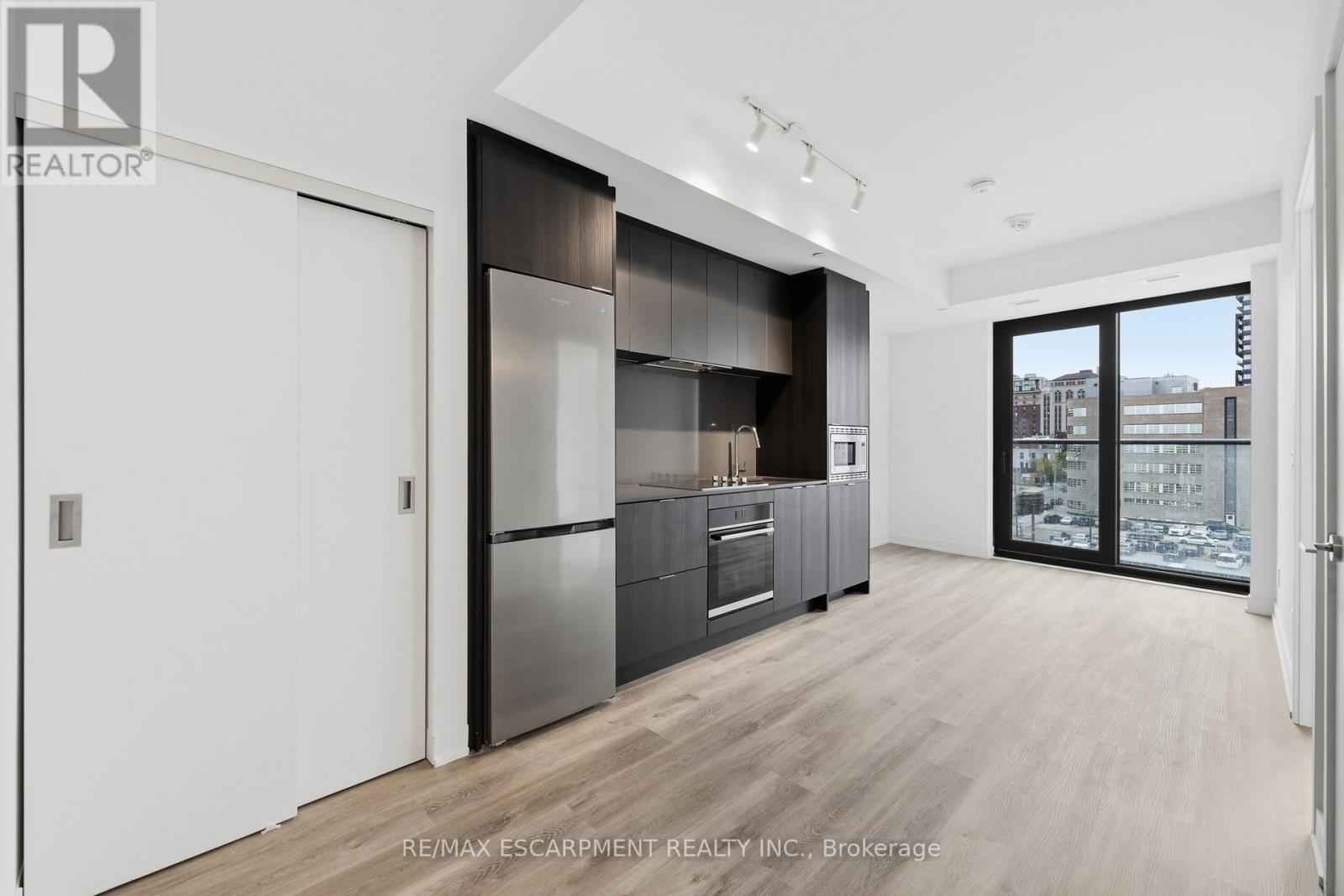 606 - 91 JOHN STREET N, Hamilton (Beasley) — photo 5