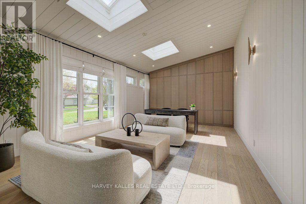 8 Westgate Walk, Kitchener, ON photo 13