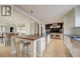8 Westgate Walk, Kitchener, ON N2M2T8 Photo 17