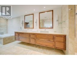 8 Westgate Walk, Kitchener, ON N2M2T8 Photo 30