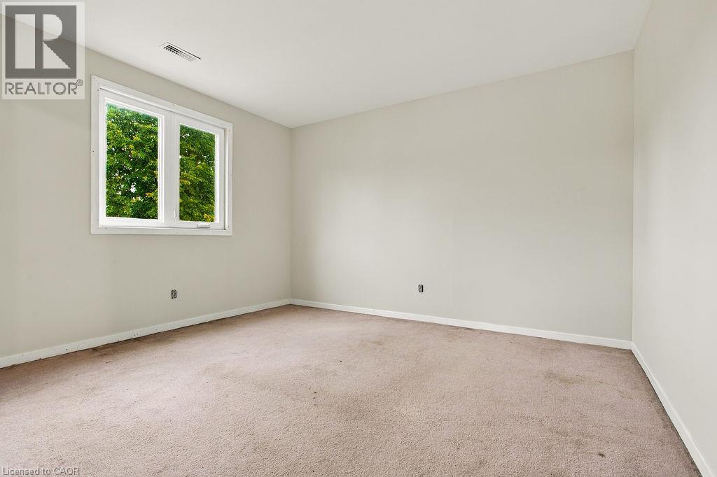 1353 BIRCH Avenue, Burlington — photo 11