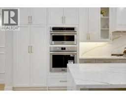 Bedroom - 6429 33 Avenue Nw, Calgary, AB T3B1K9 Photo 10
