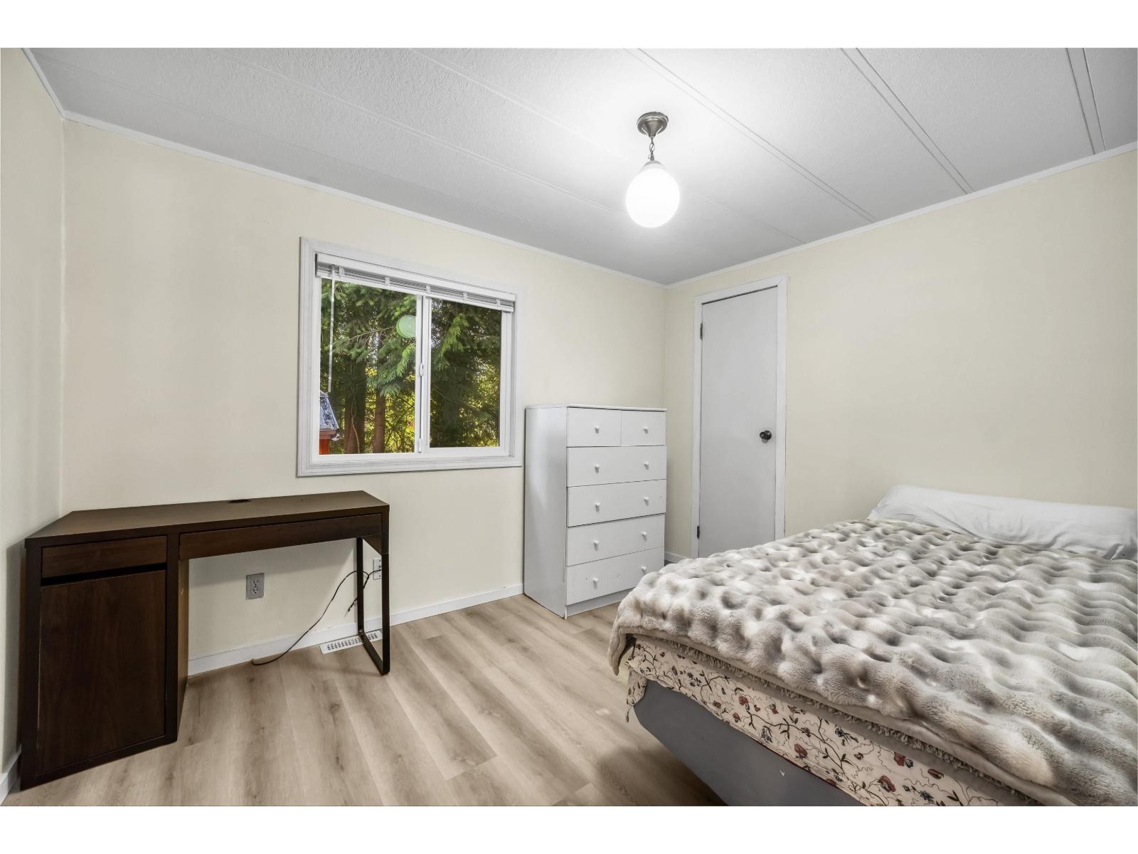 Photo of 3 6280 KING GEORGE BOULEVARD 17