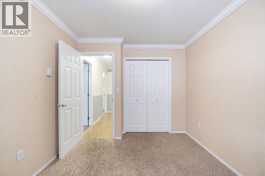 104 650 3 Street Southwest, Salmon Arm