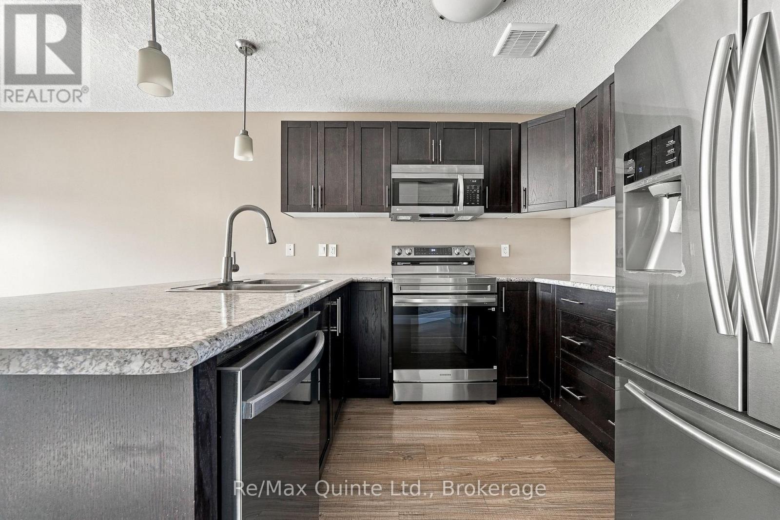 32 Cortland Crescent, Quinte West, ON photo 13