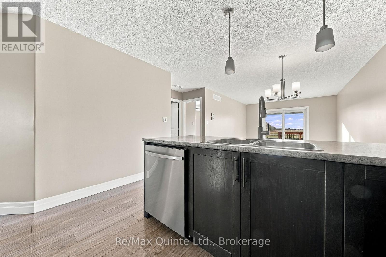32 Cortland Crescent, Quinte West, ON photo 14