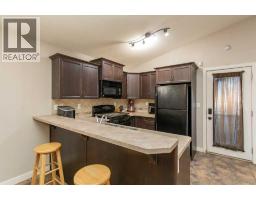 3pc Bathroom - 171 Long Close, Red Deer, AB T4R0J6 Photo 6