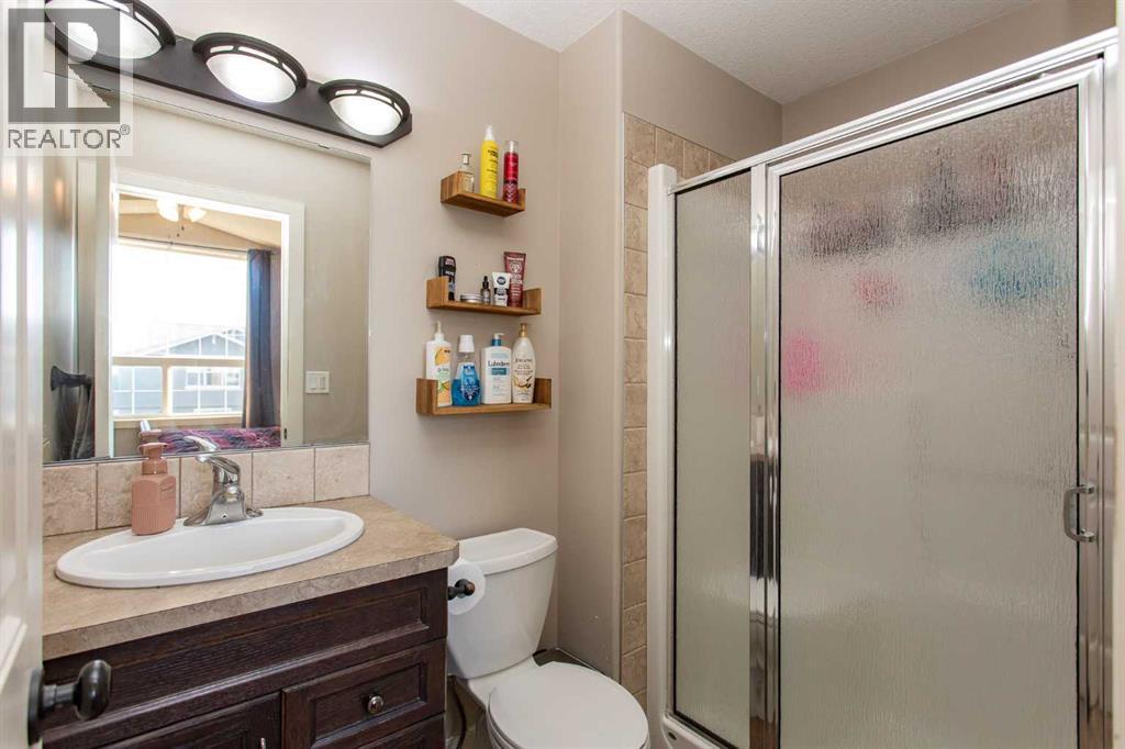 171 Long Close, Red Deer — photo 11
