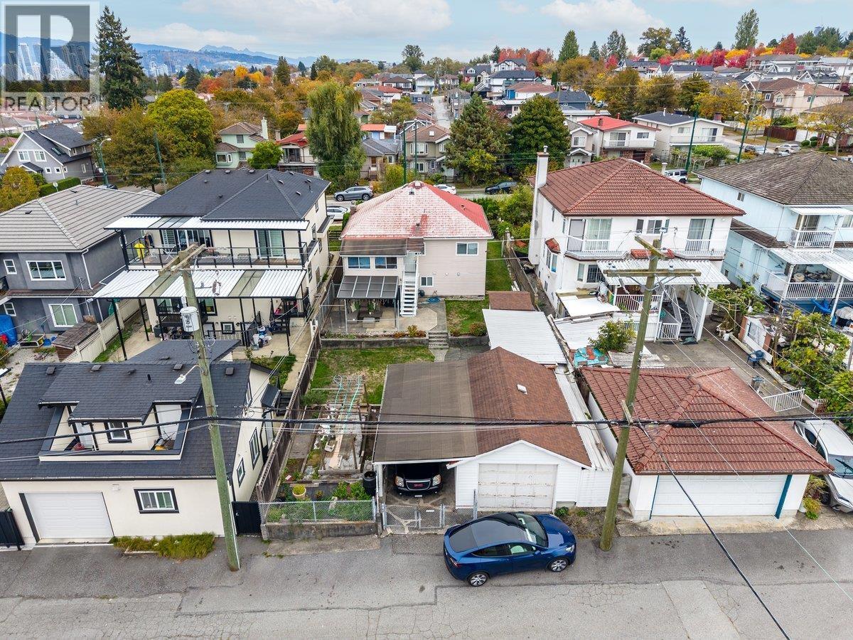 Photo of 3951 SLOCAN STREET 31