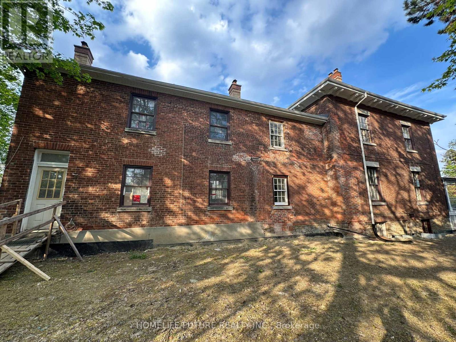 64 KING STREET - 11