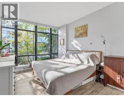 401 9300 University Crescent, Burnaby, BC V5A4X9 Photo 12