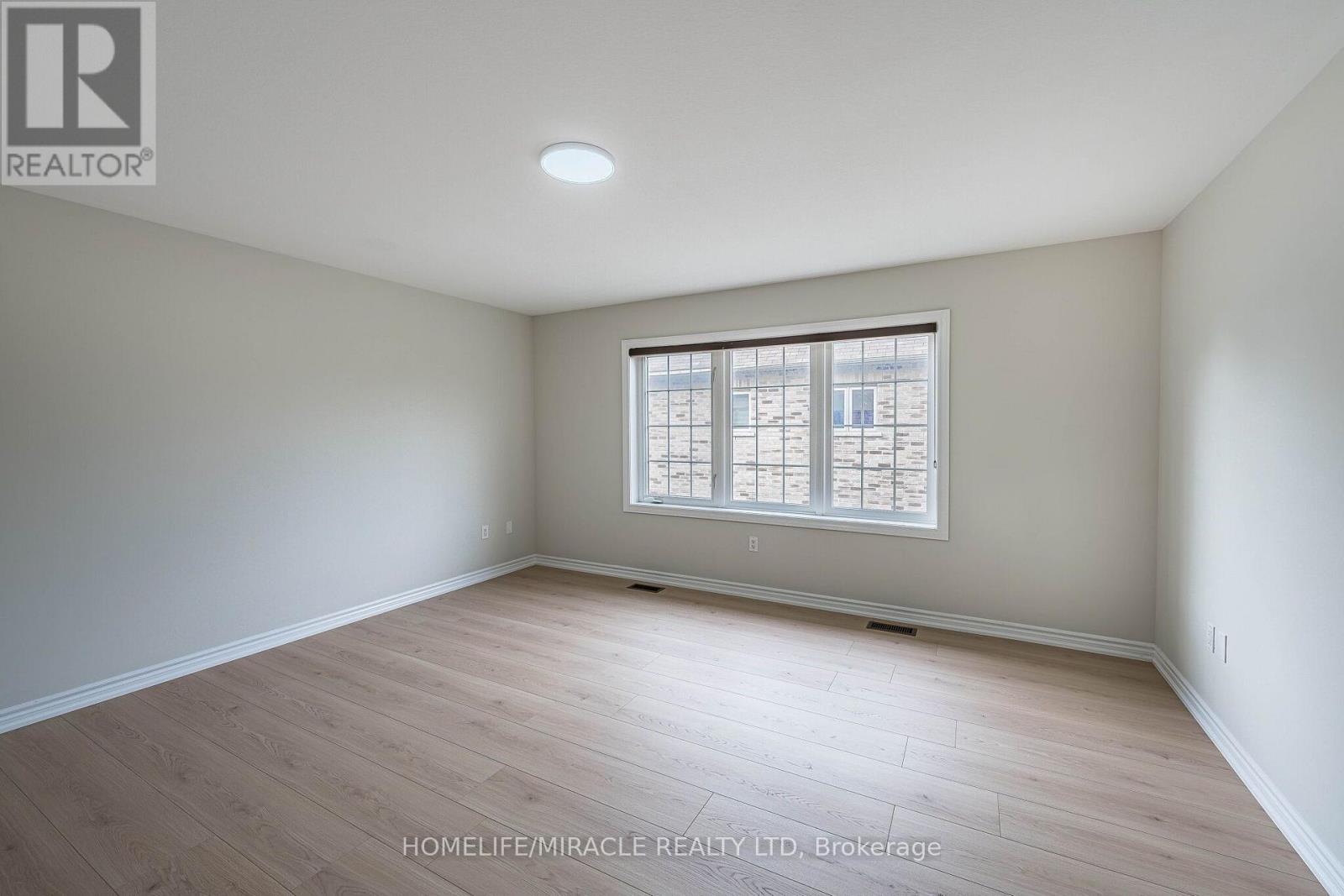 372 Remembrance Road, Brampton, ON photo 19