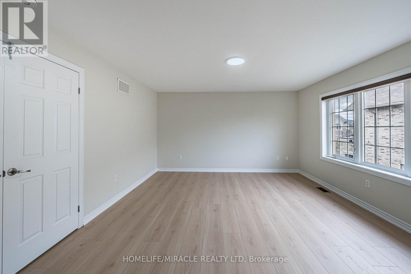 372 Remembrance Road, Brampton, ON photo 22