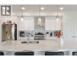 4pc Bathroom - 4105, 20295 Seton Way Se, Calgary, AB T3M3X3 Photo 9