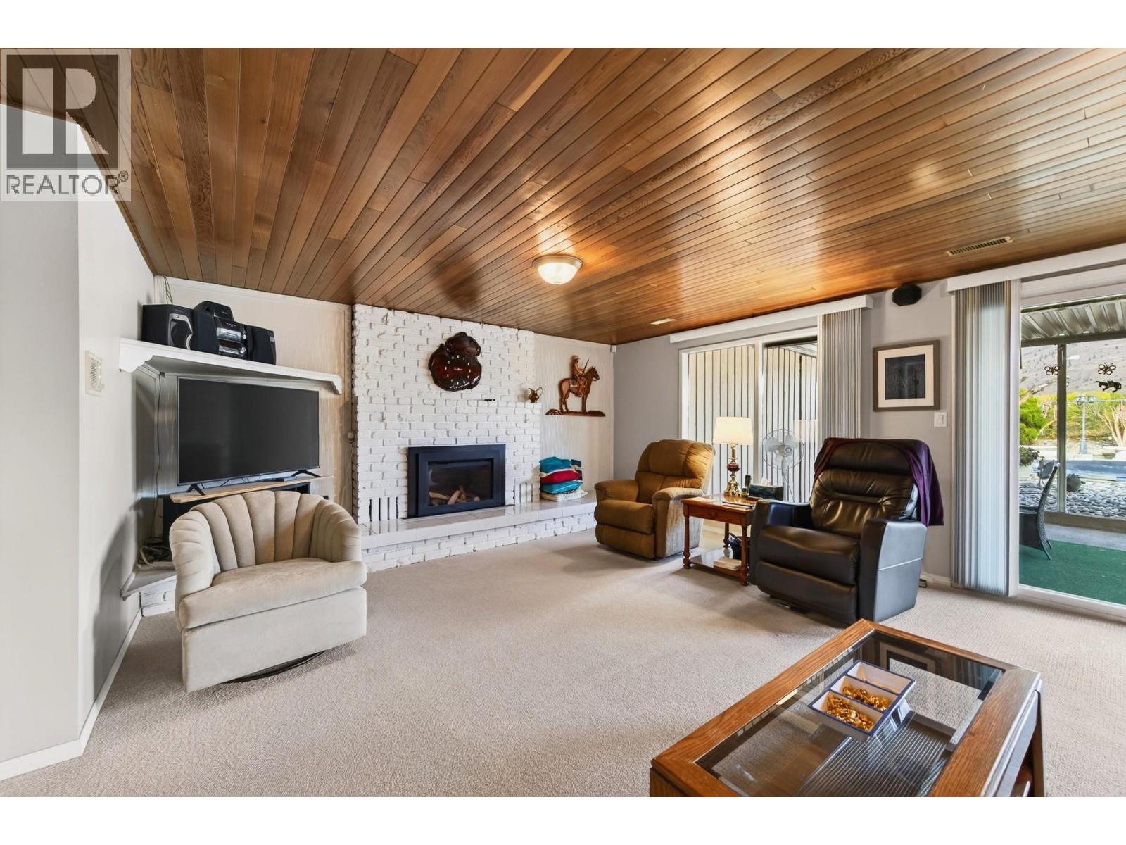 718 Driftwood Place - 19