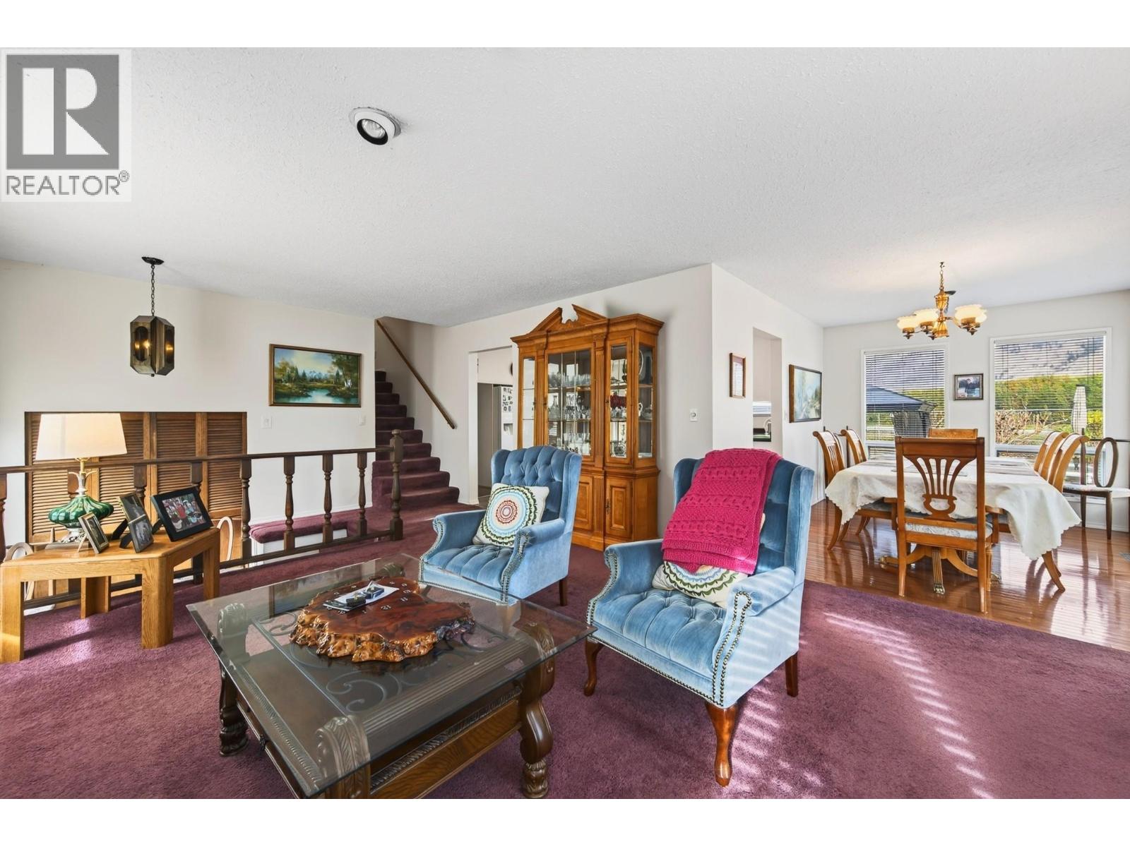 718 Driftwood Place - 5