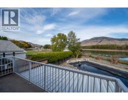 718 Driftwood Place, Kamloops, BC V2B7Y5 Photo 18