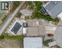 718 Driftwood Place, Kamloops, BC V2B7Y5 Photo 34