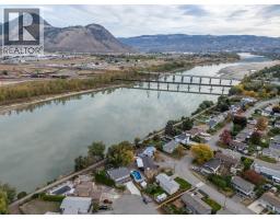 718 Driftwood Place, Kamloops, BC V2B7Y5 Photo 40