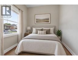 Bedroom - 57 Tisdale Street N, Hamilton, ON L8L5M3 Photo 7