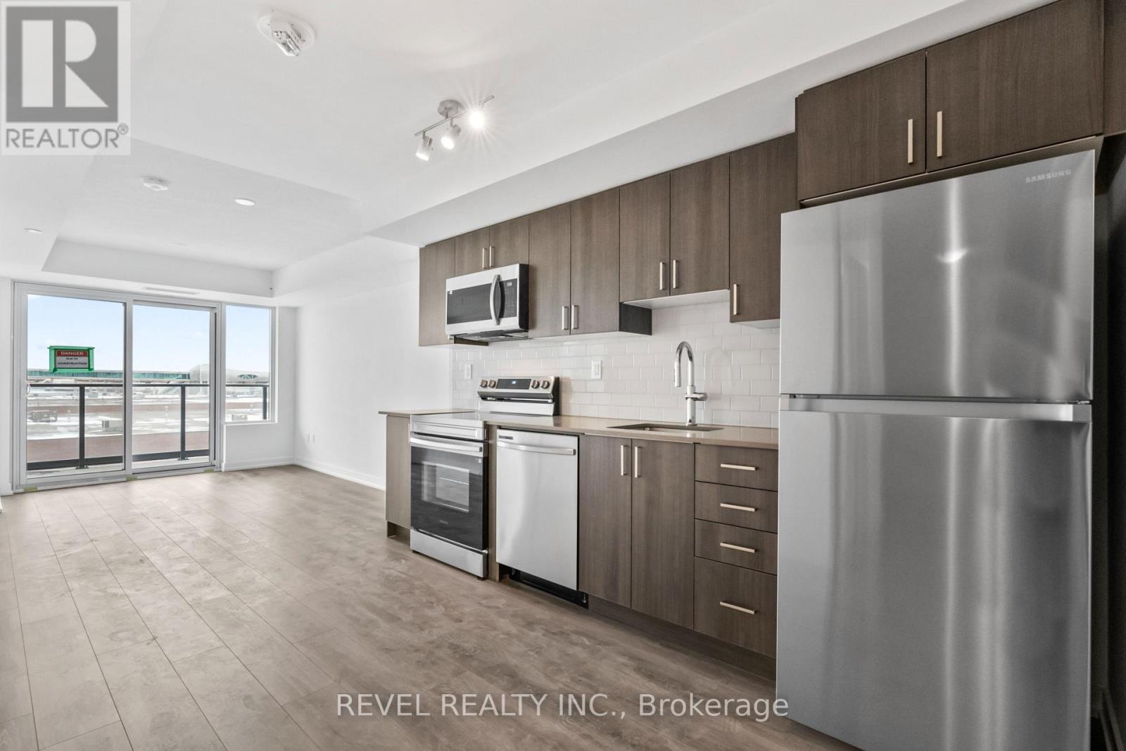 417- 1435 Celebration Drive, Pickering, ON photo 3