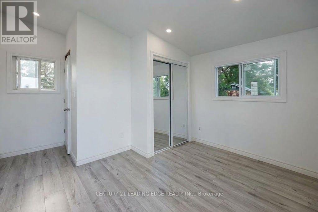 10239 Cochrane Road, Clarington, ON photo 9