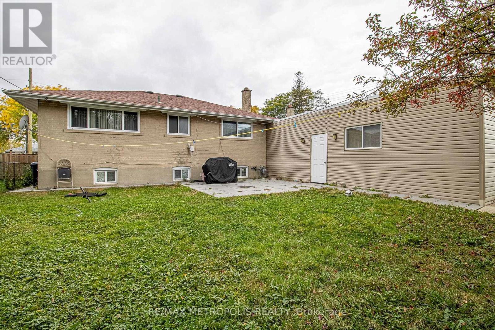 57 Chancellor Drive — photo 23
