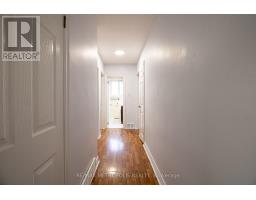 Upper - 57 Chancellor Drive, Toronto, ON M1G2W4 Photo 11