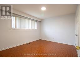 Upper - 57 Chancellor Drive, Toronto, ON M1G2W4 Photo 12