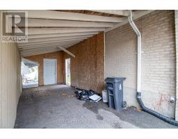 Upper - 57 Chancellor Drive, Toronto, ON M1G2W4 Photo 21