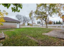 9303 86 St Nw, Edmonton, AB T6C3E6 Photo 22