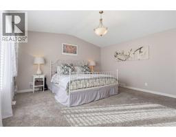 19 Mount Rae Heights, Okotoks, AB T1S0M6 Photo 24