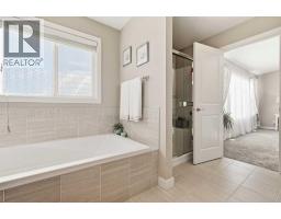 19 Mount Rae Heights, Okotoks, AB T1S0M6 Photo 28