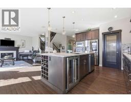 Primary Bedroom - 19 Mount Rae Heights, Okotoks, AB T1S0M6 Photo 16