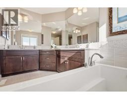 19 Mount Rae Heights, Okotoks, AB T1S0M6 Photo 27