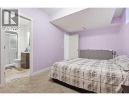 19 Mount Rae Heights, Okotoks, AB T1S0M6 Photo 40