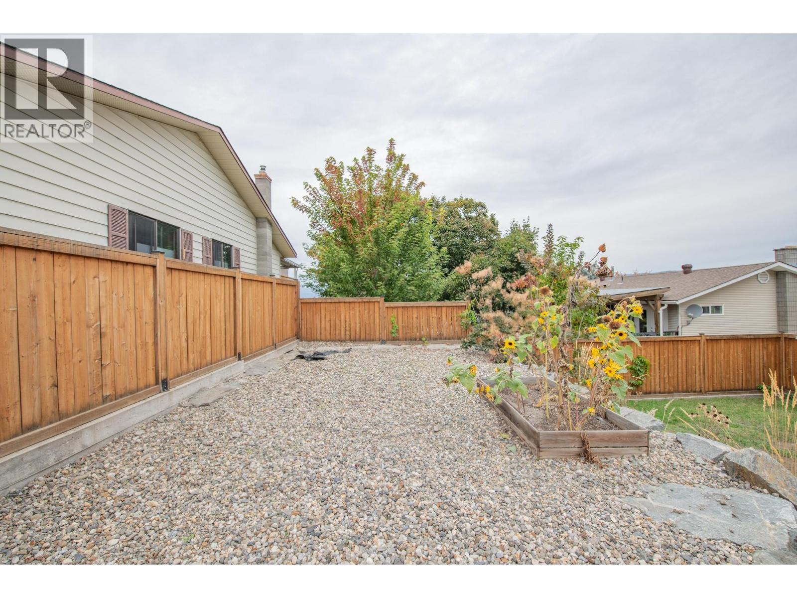 1200 28th Avenue, Vernon