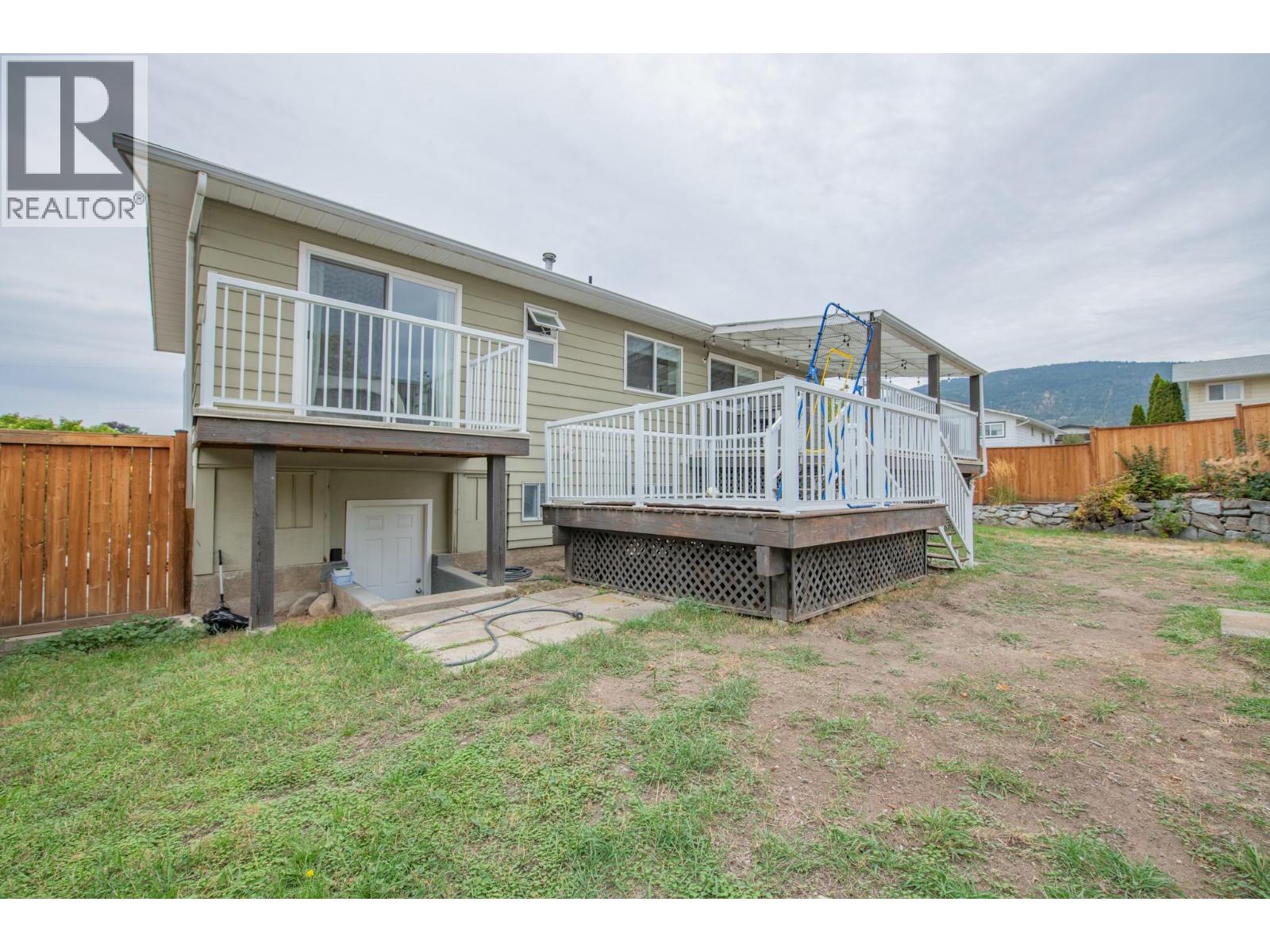 1200 28th Avenue, Vernon