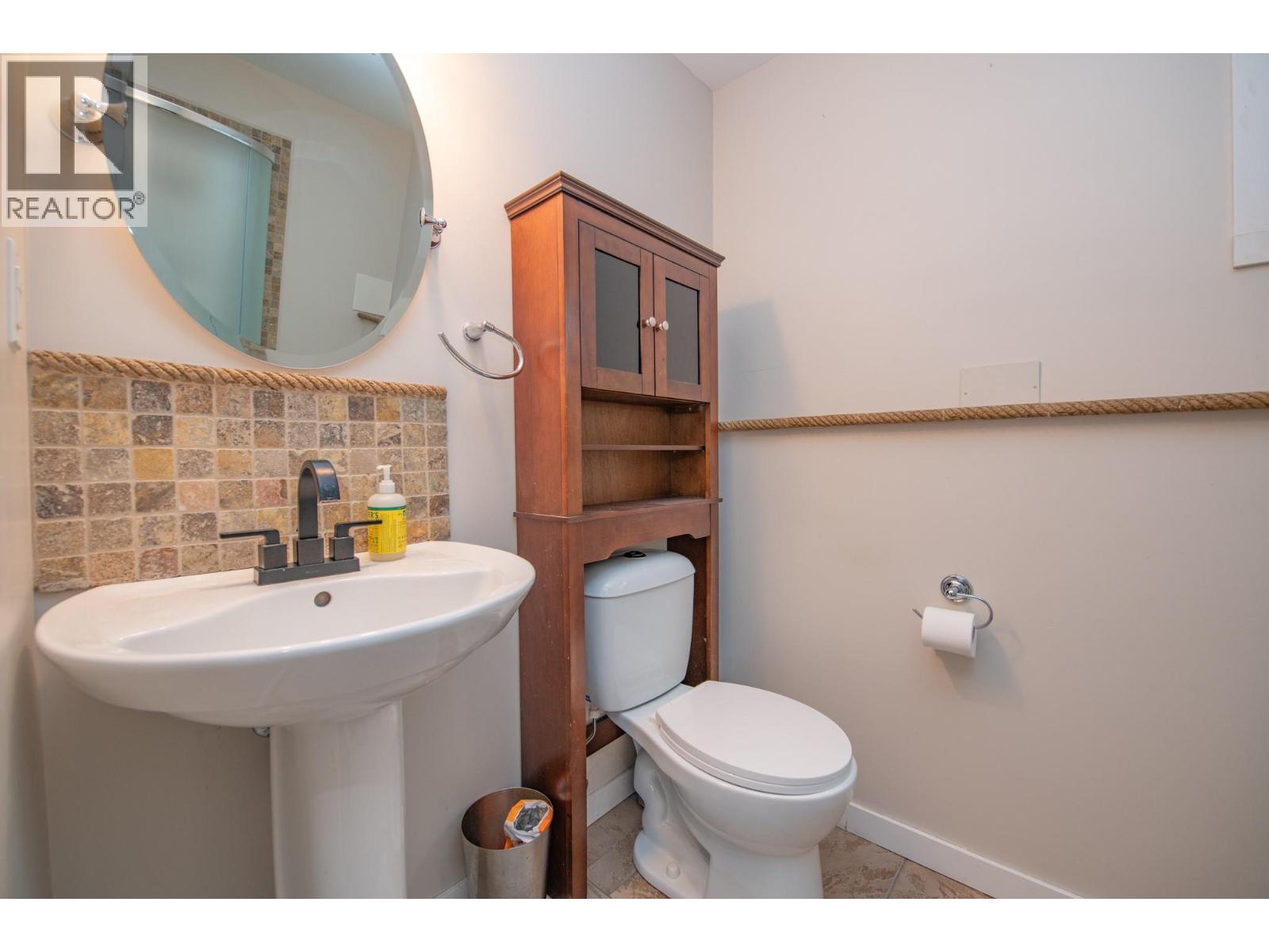 1200 28th Avenue, Vernon
