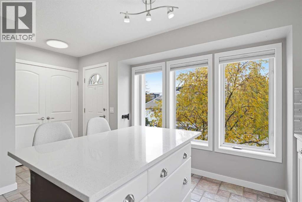 601 Regal Park NE - photo 14