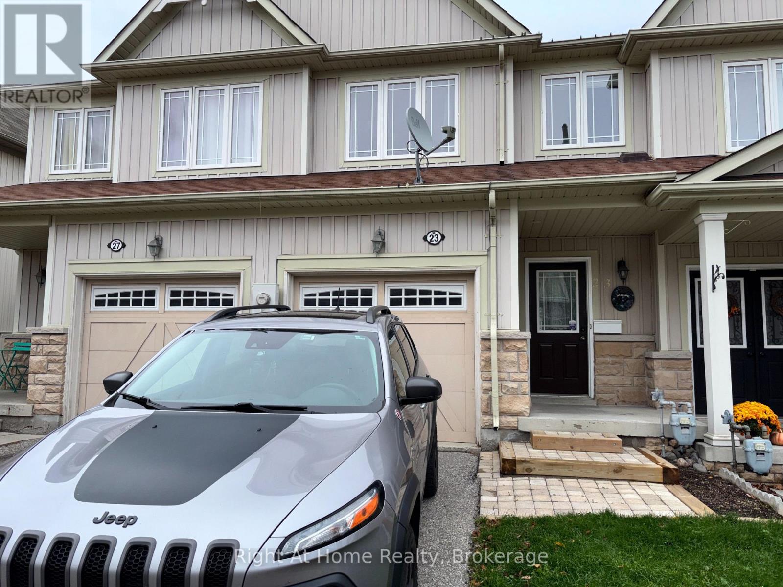19- 23 Connell Lane, Clarington, ON