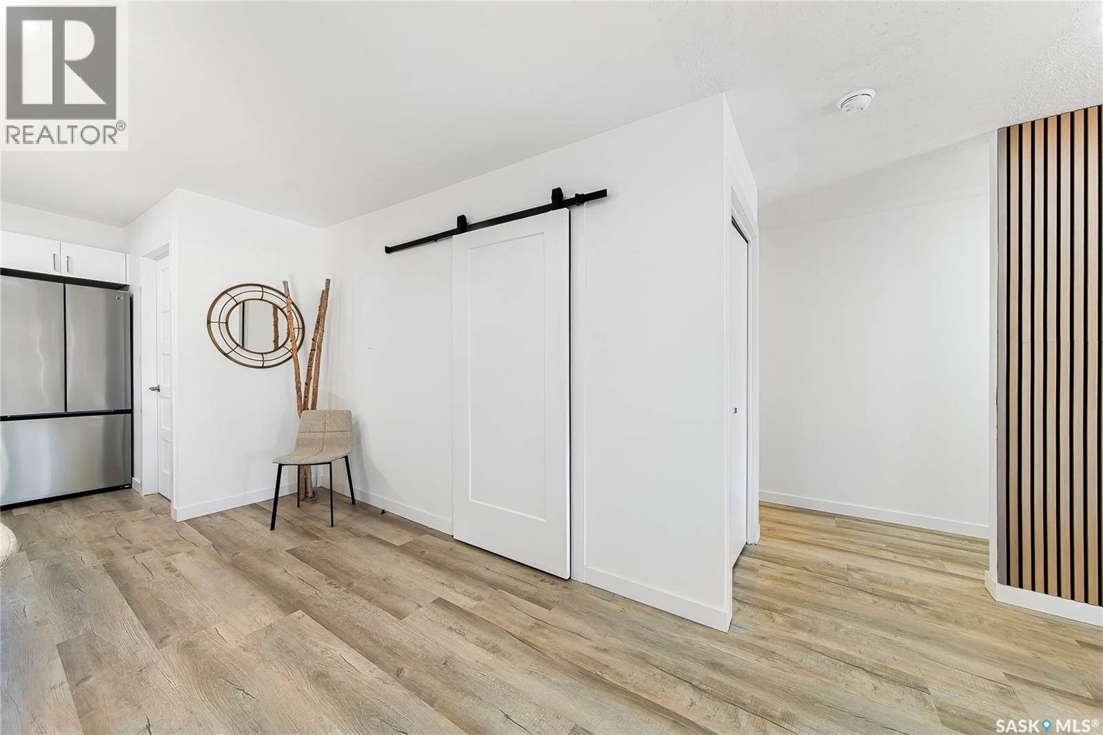 330 Acadia DRIVE - 15