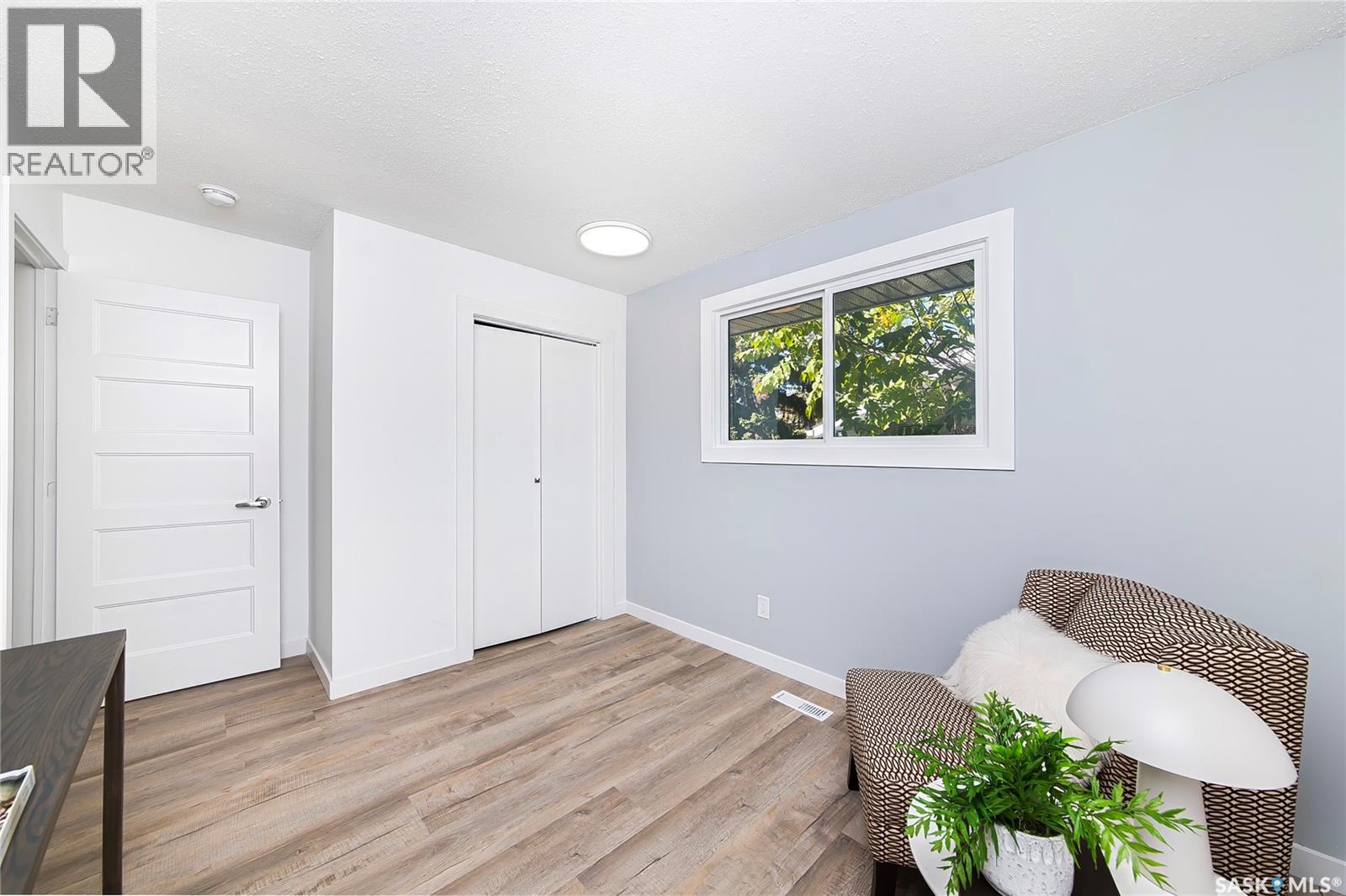 330 Acadia DRIVE - 26