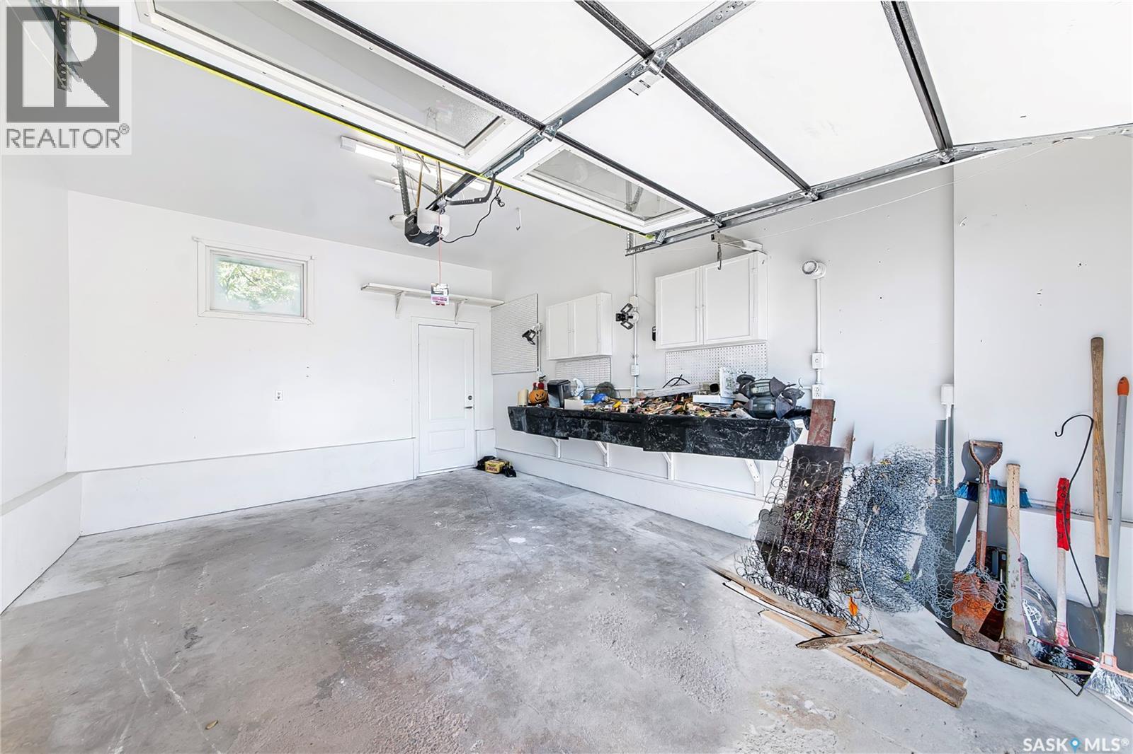 330 Acadia DRIVE - 41