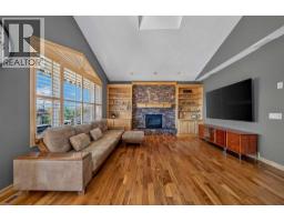 5pc Bathroom - 248 Douglas Woods Hill Se, Calgary, AB T2Z3B1 Photo 9