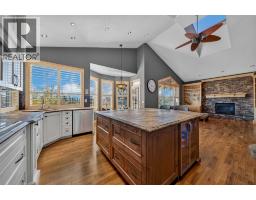 248 Douglas Woods Hill Se, Calgary, AB T2Z3B1 Photo 18