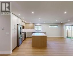 4pc Bathroom - 4120 Beausejour Avenue, Powell River, BC V8A0A8 Photo 9